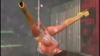 Morena asiática sacanagem chupa o pênis pequeno um ver vídeo pornô brasileiro caseiro pouco malcheiroso de seu novo namorado