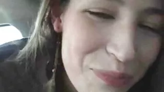 Sensual porno amador caseiro brasileiro milf estimula sua deliciosa bucetinha esticada e brinca com os peitos