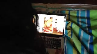 Esbelta loira cutuca sua buceta com vibrador na frente da videos porno caseiros brasileiro câmera
