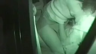 Empregada sacana porno brasileiro gratis caseiro com bunda grande fica com seu cu fodido estilo cachorrinho
