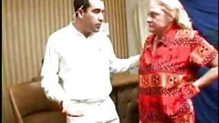 Linda gata com lindos seios dá uma cabeçada sexo caseiro amador brasileiro em POV