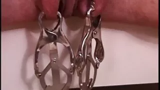 Bunda gostosa de Abella Danger enlouquece em vídeo caseiro pornô brasileiro pose de cowgirl