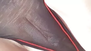 Garota faminta brasileira video caseiro de sexo Sammy Peache dá um boquete e recebe seu regalo pregado