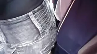 Vagabunda video de sexo caseiro brasileiro bem formada empregou ferramentas de foda gigantes para satisfazer sua buceta molhada