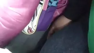 Peituda e bootylicious Priya Rai comido e anal brasileiro caseiro socado no sofá