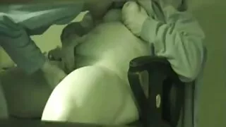 A jovem estudante canadense gostosa vídeo brasileiro caseiro Fransexka Valentine tem sua buceta batida