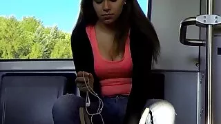 Foda de boca profunda após massagem com quero ver vídeo pornô caseiro brasileiro cadela morena lasciva e curvilínea