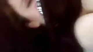 Secretária peituda sexualmente acusada, Yevette, porno brasileiros caseiros faz sexo louco com chefe tesão