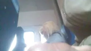 Slim garota Sveta chupa o pau desse velho peido e depois dá xxx caseiro brasileiro a ele controle total