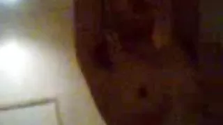 O otário de pau profissional Juelz Ventura leva uma surra no estilo sexo caseiro com novinha brasileira cachorrinho