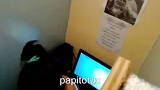 A prostituta de Glamours Carmen Jay está tendo uma rapidinha louca videos caseiros nacionais em um carro
