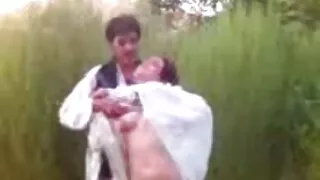 Adolescente agita seu feijão videos pornos caseiros nacionais e insere a haste de vidro