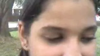 Cadela adolescente de cabelos vídeos de sexo brasileiro caseiro longos e escuros adora mijar ao ar livre