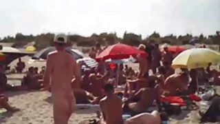 Apetitosa e gostosa xxx caseiro brasileiro morena GF recebe sua buceta úmida fodida por trás
