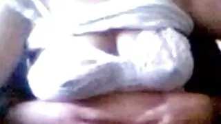 Namorada sextrativa Kat Monroe dá um rimjob e leva um pau na sua punani novinha dando gostoso caseiro molhada
