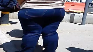 Duas video sexo caseiro brasileiro garotas tailandesas exóticas fodem um cara em um clube privado de pervertidos