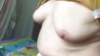 A enxada curvilínea e bem figurada Mili vídeo caseiro de mulher brasileira Jay ostenta seu corpo perfeito