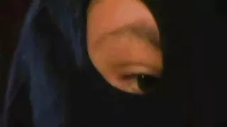 Puta prostituta de cabelo azul chupa videos porno caseiros brasileiro doce pau de seu homem avidamente
