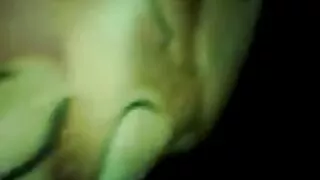 Chifre fez morena pornô caseiro brasileiro MILF chupar pênis carnudo antes de ser fodido missionário