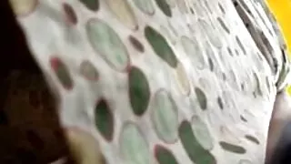 Um lindo xvideos caseiros brasileiros cara com tesão agrada um casal de gatas magrelas escaldantes